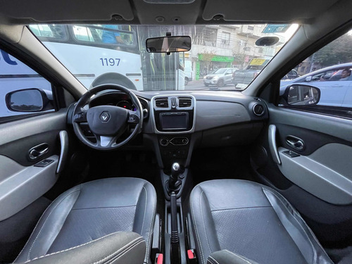 Imagen 4 de 14 de Renault Logan 1.6 Privilége Plus 105cv Año 2016 Con Gnc