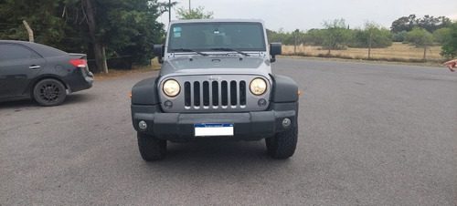 Imagen 2 de 25 de Jeep Wrangler 2017 3.6 Unlimited 284hp Atx