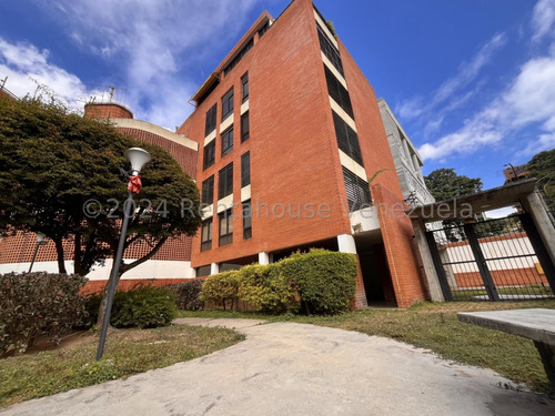 Apartamento En Alquiler En Los Naranjos De Las Mercedes #24-17509 Josmary Sanjuan