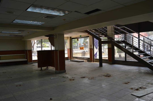 Imagen 3 de 17 de Alquilo Local 528m2 Altamira 5682