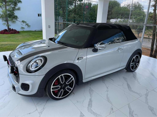 Imagen 4 de 15 de Mini John Cooper Works 2.0