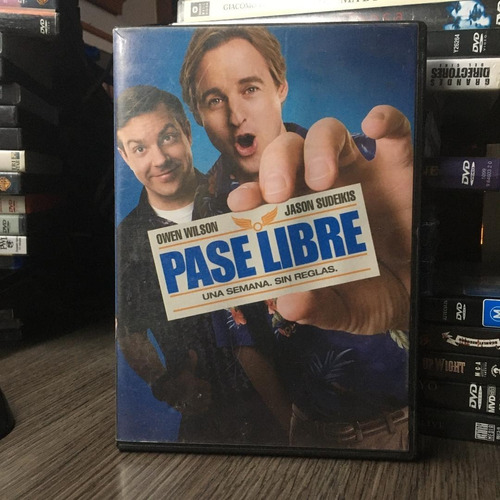 Pase Libre (2011) Director: Bobby And Peter Farrelly