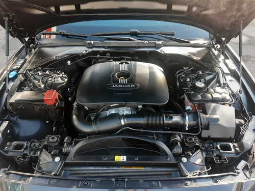 Jaguar Xf 2.0 L Pure 2017
