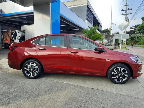 Chevrolet Onix 1.0T Premier Sedan At