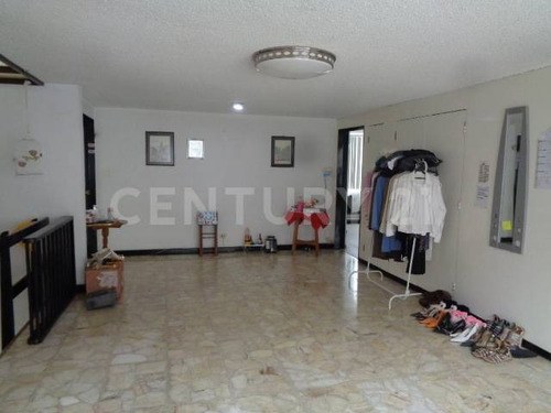 Imagen 15 de 23 de Casa Con Uso De Suelo En Renta En Portales Sur