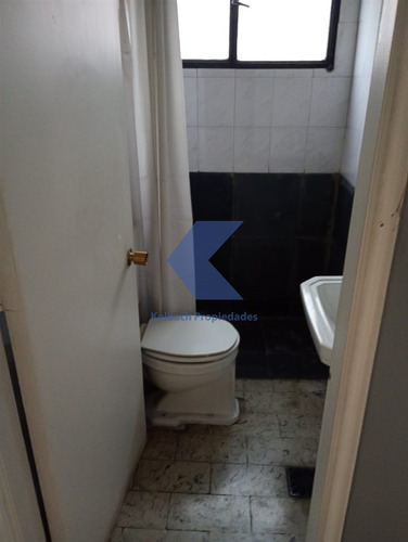 Casa Pareada En Venta De 4 Dorm, 2 Baños, Muy Amplia Ñuñoa
