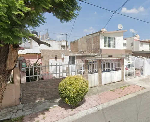 Oportunidad De Inversión, Casa En Arcos De Alba, Cuautitlan, Vc