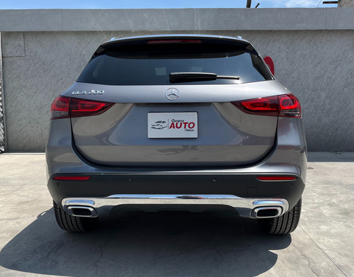 Mercedes-Benz Clase GLA 1.6 200 Cgi At