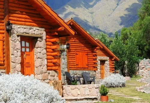 Imagen 2 de 5 de Construcción De Cabañas En Troncos En Todo El Pais