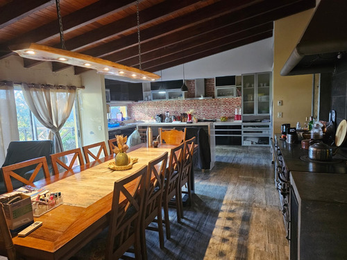 Venta De Casa En Hermosa Chacra Sobre Ruta 21