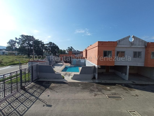 Imagen 13 de 15 de Townhouse En Venta, Monteserino San Diego. 23-14901 Rentahouse