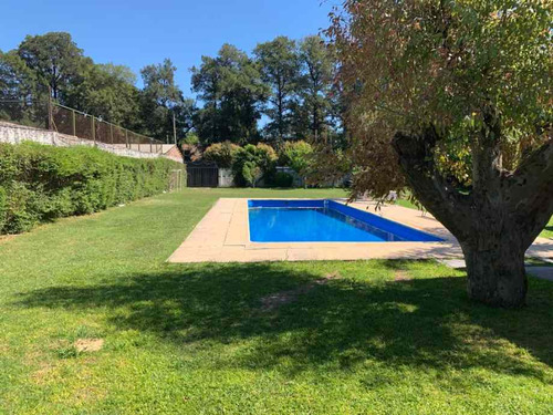 Quinta En Venta En Villa Luzuriaga