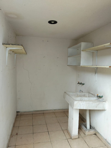 Oportunidad De Inversión Casa De Crédito Vencido En Venta