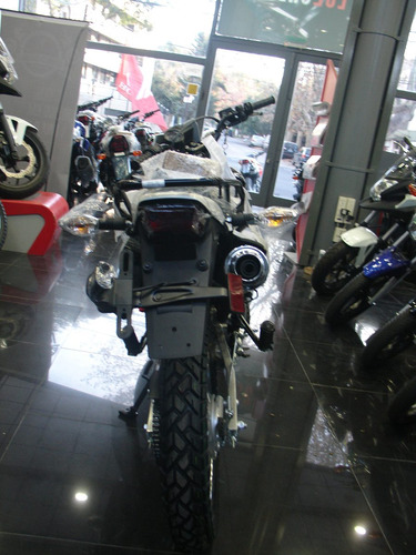 Imagen 4 de 15 de Honda Xr 150 L 2022 0km