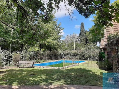 Imagen 2 de 6 de Venta Casa Bella Vista, 658 Mts²