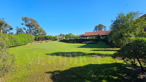 Vendo Casa De 380m2 En Terreno De 5600m2 A 5min Concón.