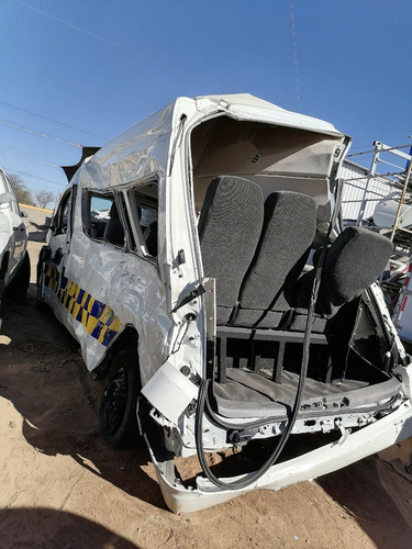 Imagen 5 de 11 de Desarmo Toyota Hiace V6 Año 2020 Pasajera Por Partes