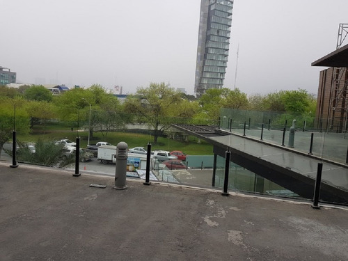 Imagen 1 de 13 de Local Comercial En Renta, San Pedro Garza García, Nuevo León