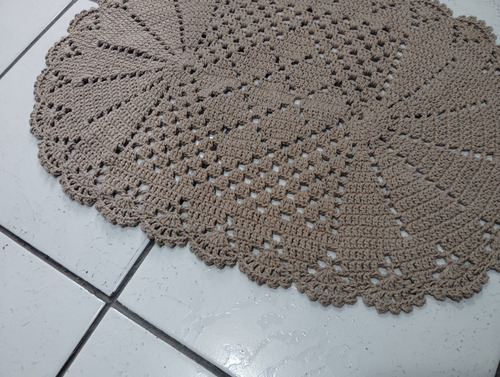 Tapete Oval Crochê Perfeito 68 Cm 45 Cm Geométrico Bege