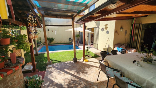 Casa En Venta De 3 Dorm. En Puente Alto