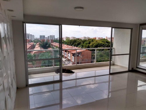 Venta De Apartamento De 102mt2 En Valle Del Lili, Sur De Cali 6120.