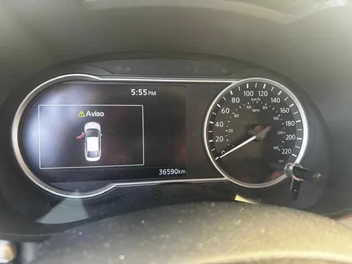 Nissan Versa Exclusive Aut