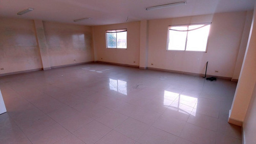Imagen 4 de 17 de Se Vende Edificio De 800 M2 En Zona Norte Tijuana Pmr-873