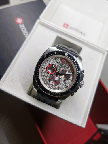 Reloj Zodiac Speed Dragon Alarma Y Cronómetro Negro Negro Plateado