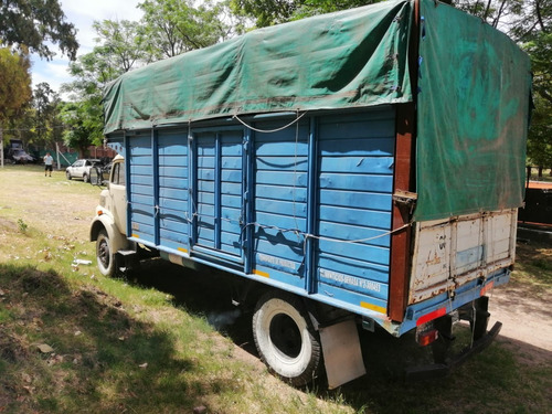 Mercedes Benz 1114 Caja Cerrada Mudancera Cerealera