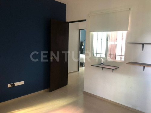 Imagen 2 de 13 de Se Vende Casa En Marsella, 3 Recamaras 2 Baños, Playa Del Carmen P3678