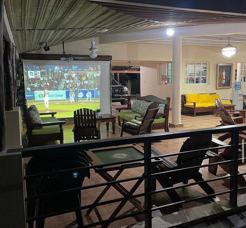 Imagen 8 de 10 de Alquileres De Villas Aventour Rd - Bayaguana