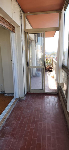 3 Ambientes Con Cochera Al Frente En Nuñez. Oportunidad