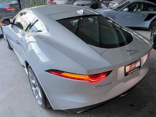 Imagen 9 de 15 de Jaguar F-type 2.0 Coupe At