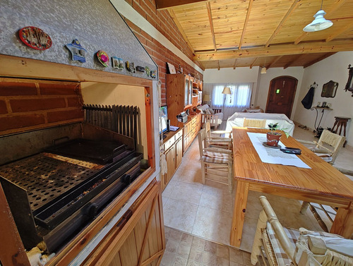 Chalet En Barrio Zacagnini