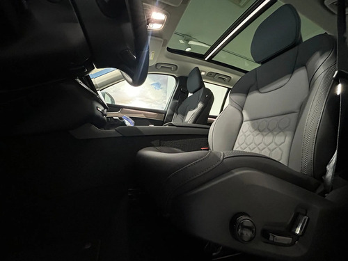 Volvo XC90 2.0 T8 Plus Recharge (Plug-In) 5P Hibrido