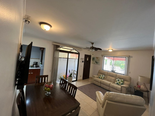 Imagen 8 de 17 de Venta Casa En Condominio Vila Del Sendero, Santa Lucia De Barva, A 5 Minutos Del Parque Central Heredia