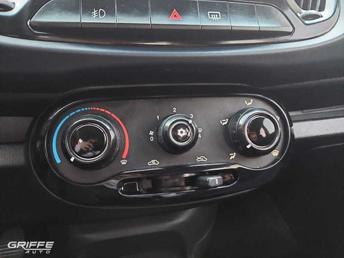 Imagem 9 de 12 de Fiat Uno Attractive 1.0 2016