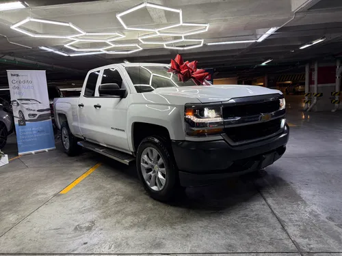 Chevrolet Silverado 4.3 2500 Cab Ext Ls V6 4x2 At