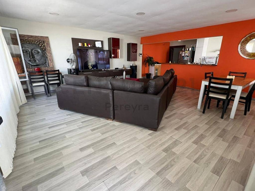 Imagen 2 de 25 de 132 Entre 530 Y 531, Casa Dos Dormitorios Y Piscina, En Venta