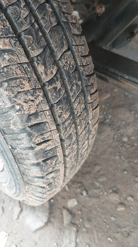 Imagem 7 de 10 de Caminhonete Kia 2500 - 2013