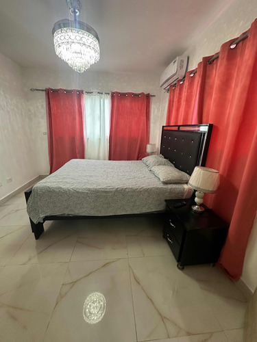Se Vende Apartamento En Línea De Playa, San Cristóbal
