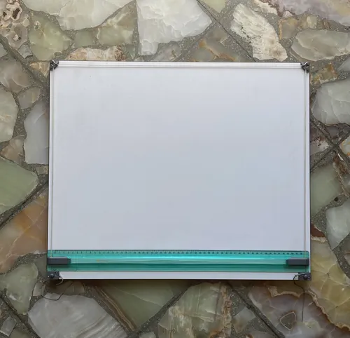 Tablero Pizzini 50x60 + Escuadras + Escalímetro + Portable (Usado)