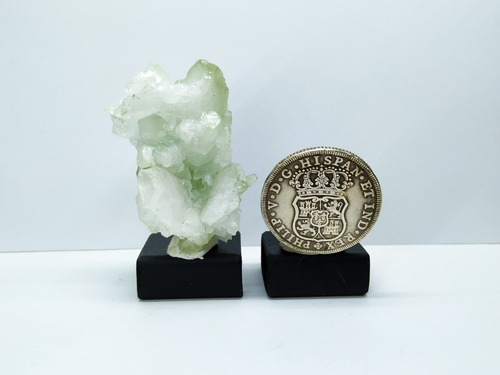 Mineral Raro Periclina, Chamosita, Byssolita #2 Verde Claro (Usado)