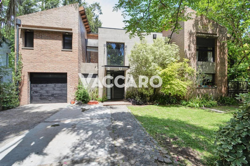 Hermosa Casa En El Corazón De Parque Leloir. Gran Parque Y P