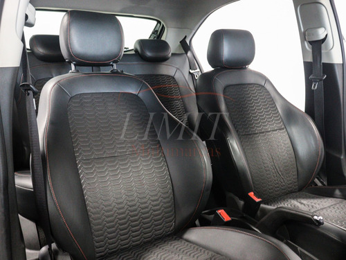 Chevrolet Onix HATCH LTZ 1.4 8V FlexPower 5p Mec.