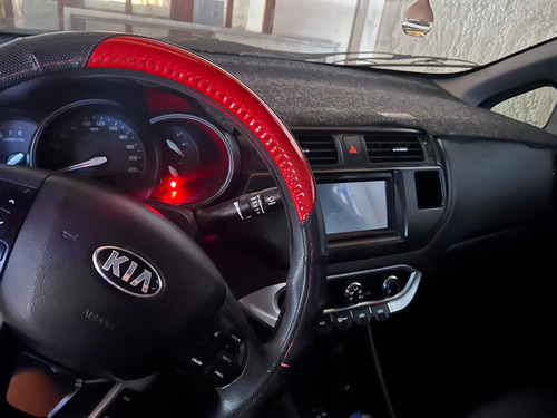 Kia Rio 5 Ex 1.4L 6Mt Ac Dab Abs