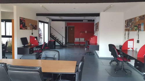 Imagen 13 de 17 de Excelente Inmueble Comercial Con Deposito Y Oficinas
