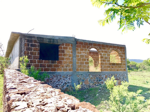Imagen 3 de 13 de Rancho Campestre Entre Querétaro Y Edomex + 2700m2