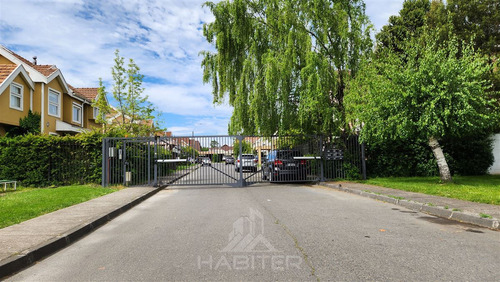 Casa En Venta De 4 Dorm. En Los Angeles