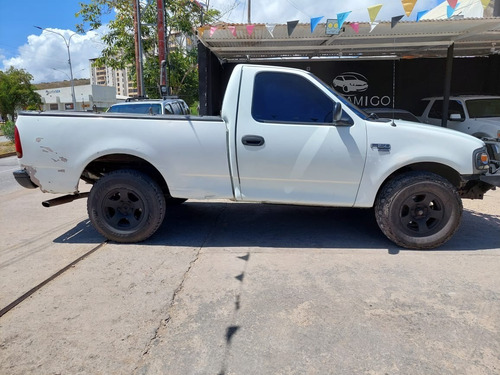 Imagen 4 de 10 de Ford F-150